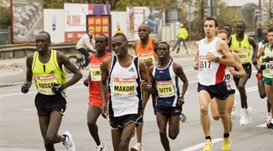 Tekaška skupina: Tečemo skupaj z Markom Mrakom na Ljubljanskem maratonu (foto: Saša Kapetanovič)