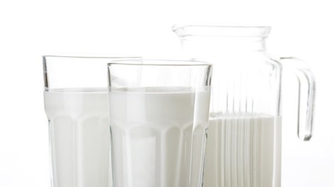 Ali mleko pomaga pri krepitvi mišic?
