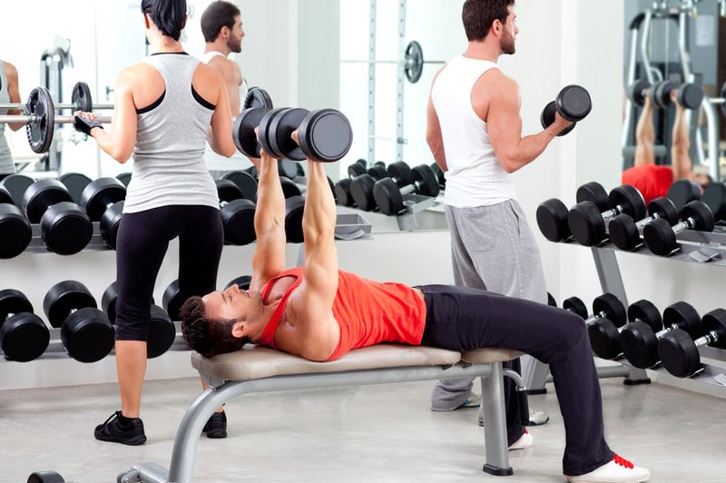 Fitnes vadba (foto: Shutterstock.com)