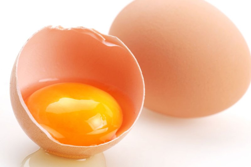 Je bil Rocky v zmoti, ko je užival surova jajca pred jutranjim treningom? (foto: Shutterstock.com)