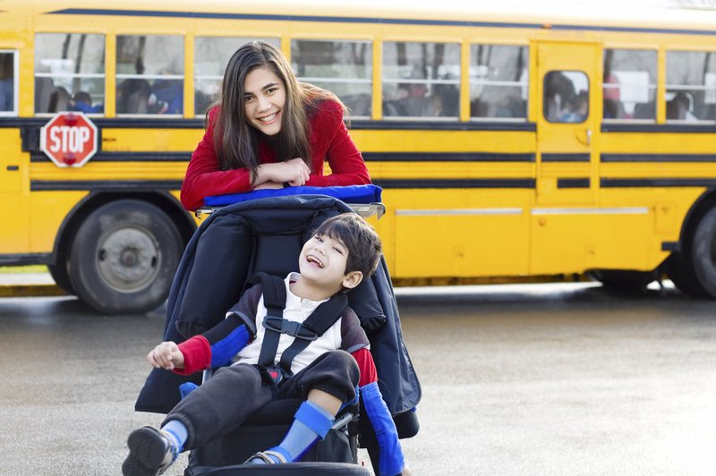 Otroci s posebnimi potrebami v šolah in v družbi (foto: Shutterstock.com)