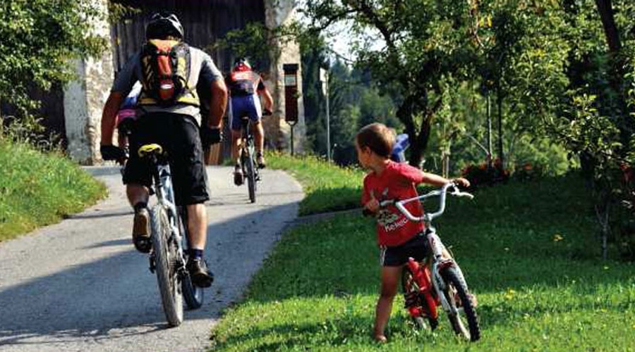 Žirovski kolesarski krog (foto: Jerca Šink)