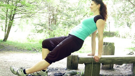 Pilates vaje za moč v času nosečnosti