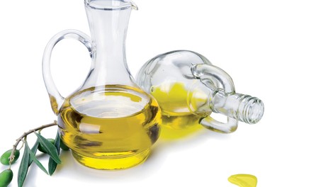 Olivno olje za suho kožo in globinsko nego las