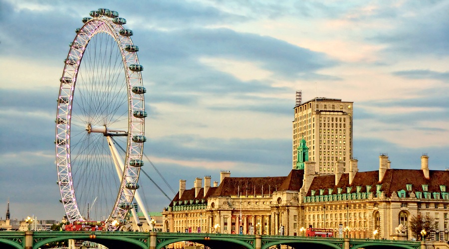 Valentinova romantika v Londonu (foto: Shutterstock)