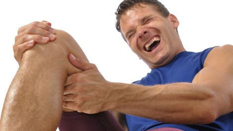 Tekaško koleno - ena izmed najpogostejših tekaških poškodb
