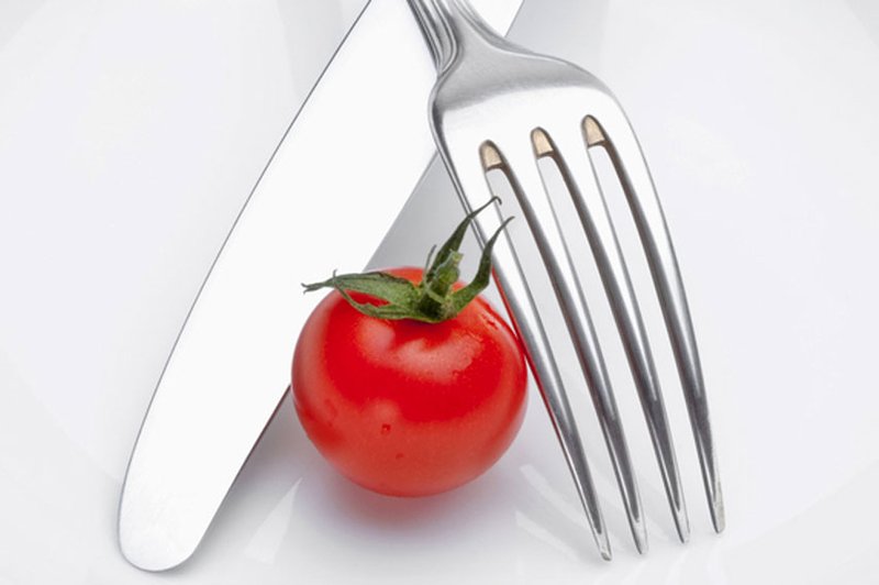 Kako jesti manj? (foto: Shutterstock.com)