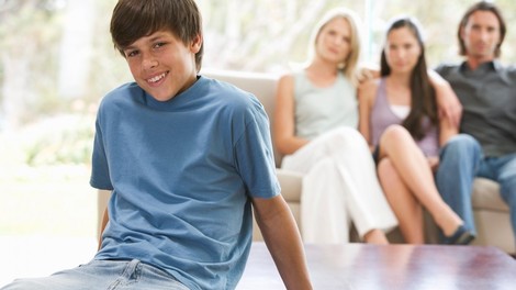 Kako se spoprijeti z najstnikom v puberteti?