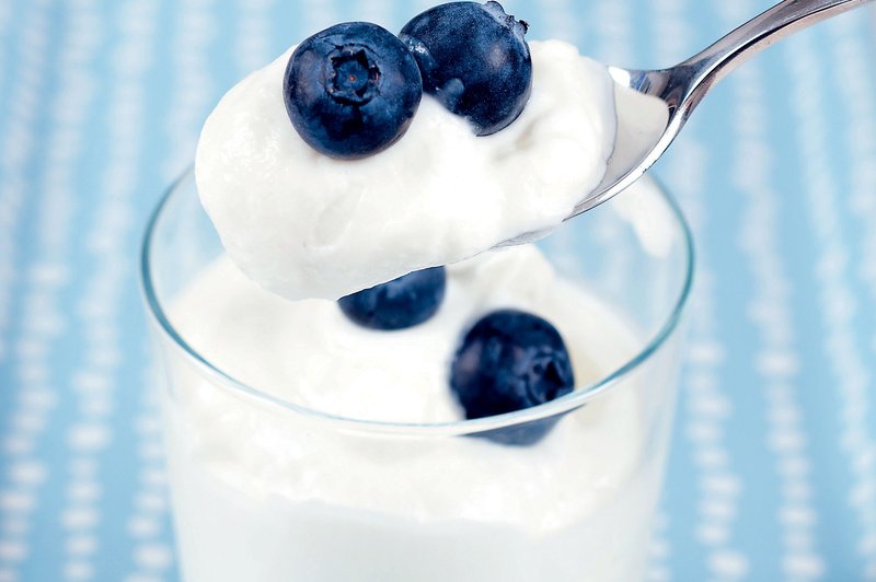 6 razlogov, zakaj je jogurt super zdrava hrana (foto: Shutterstock.com)