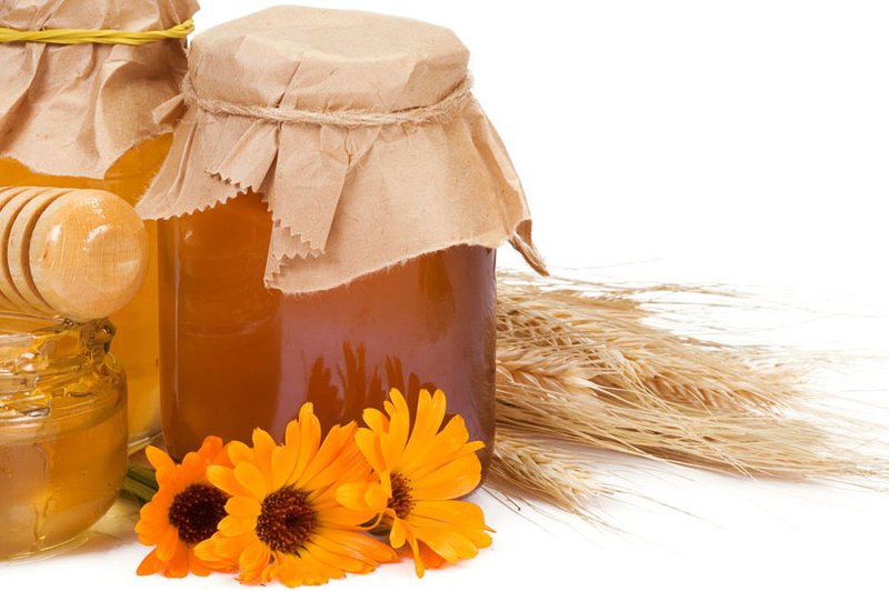 Zdravilne in negovalne lastnosti medu (foto: Shutterstock.com)