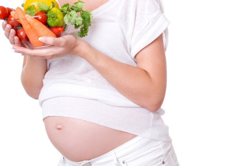 Prehrana in nosečnost: Kaj je res in kaj ne? (foto: Shutterstock.com)