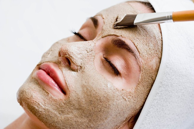 Kvas za osvežitev obraza – 4 recepti za maske