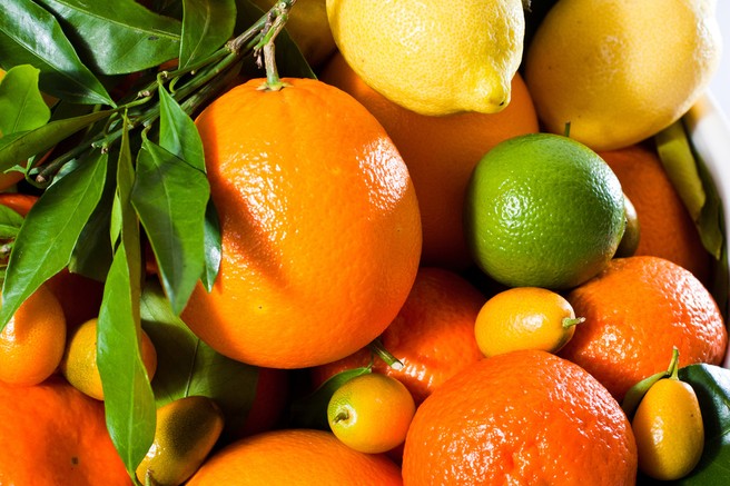 Koliko vitamina C v resnici potrebujemo?