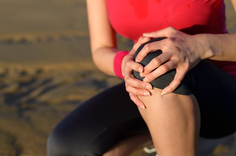Tekaško koleno - vaje za samopomoč (foto: Shutterstock.com)
