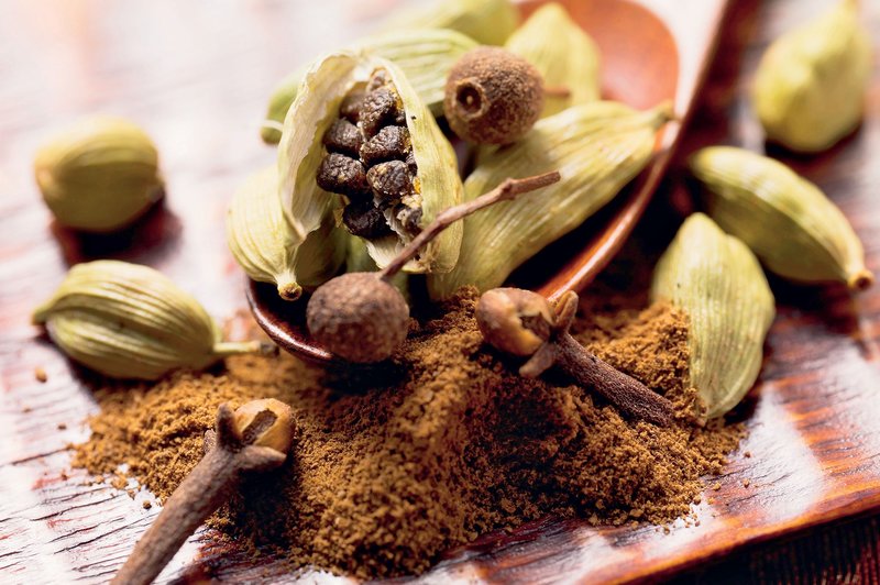 Kardamom (Lat. Elettaria cardamomum): Tretja najdražja začimba na svetu (foto: shutterstock)