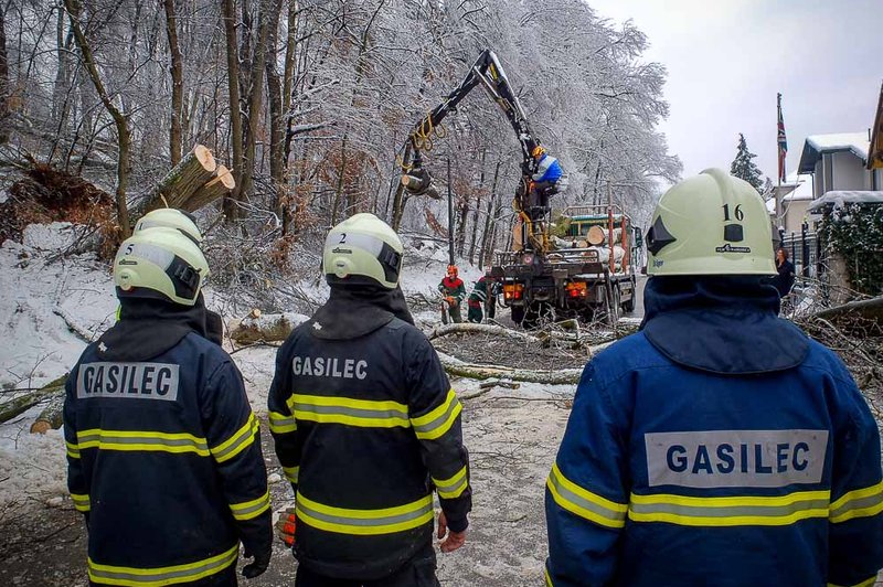 Pomagajte slovenskim gasilcem! (foto: Aleš Pavletič)