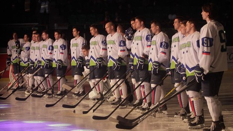 Foto: Hokejisti predstavili nove drese za Soči