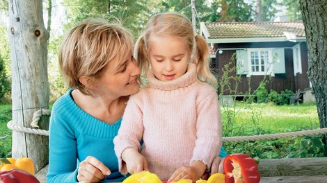 Kako otroka pripraviti, da je zdravo hrano?