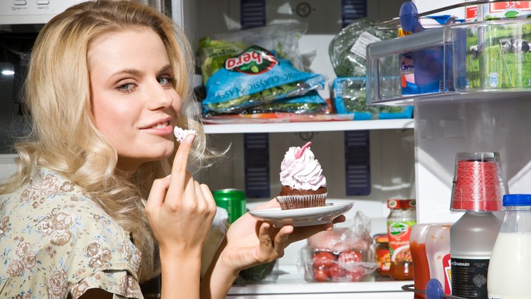 Tale živila nikakor ne spadajo v hladilnik (foto: profimedia)