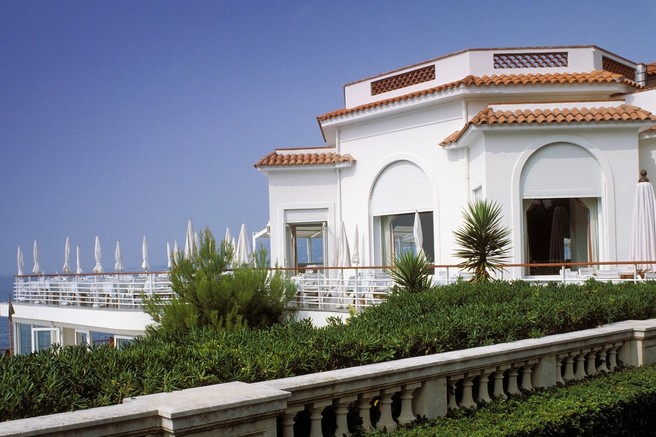 Hotel, kjer najraje prenočujejo zvezde v Cannesu