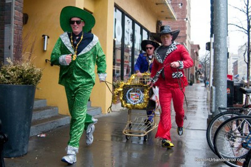 8 najbolj norih maratonov (foto: Arhiv http://bostonurbaniditarod.com)