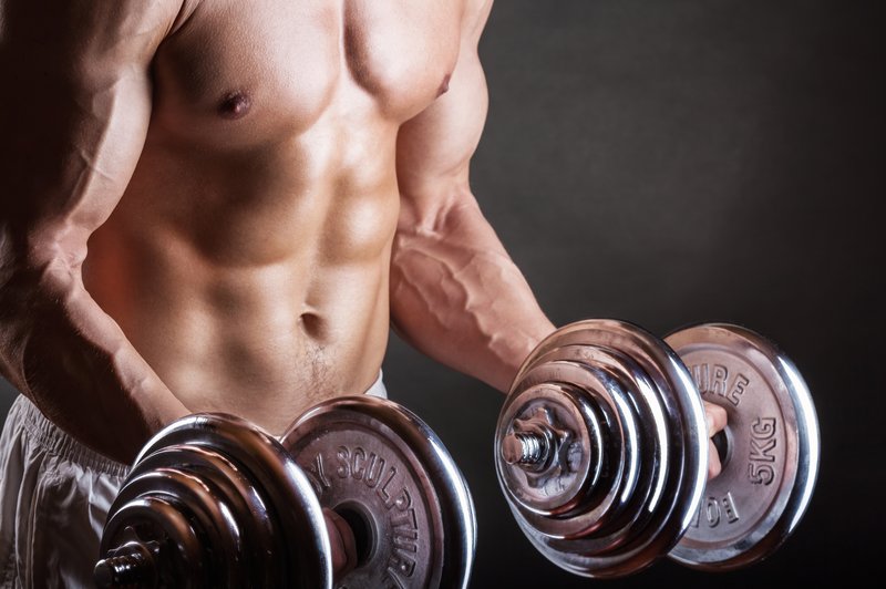 Domači trening, ki bo okrepil jedro in razkril trebušne mišice (foto: Shutterstock.com)