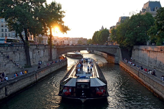 Romantični Pariz je eno najbolj obiskanih mest na svetu