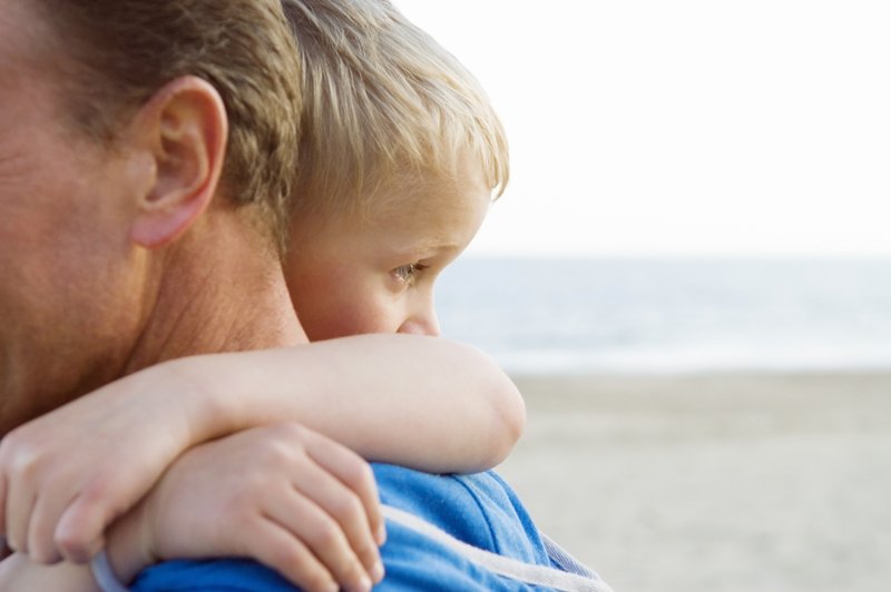 Kako otroku olajšati neprijetno izkušnjo in bolečino ob ločitvi staršev (foto: Shutterstock.com)
