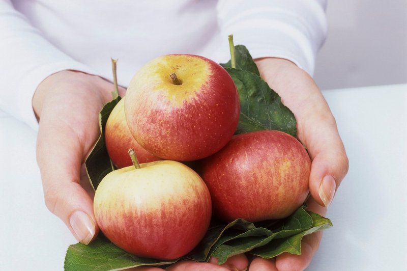 5 razlogov, zakaj jabolko na dan odžene zdravnika stran (foto: profimedia)