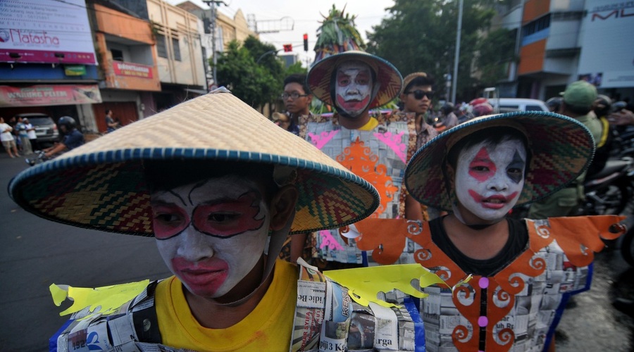 Foto: Batik Karneval v Indoneziji (foto: profimedia)