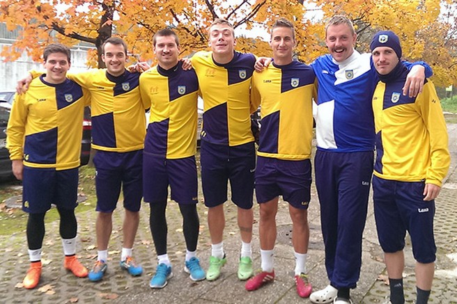 Pomagaj sestaviti največji Movember kolaž na svetu
