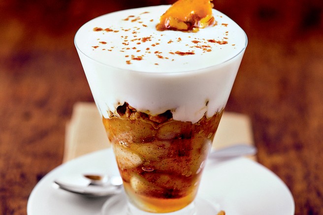 Recept: Jabolčni puding s smetano