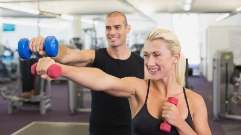 15-minutni intenzivni trening - porabite maščobo, zgradite mišice