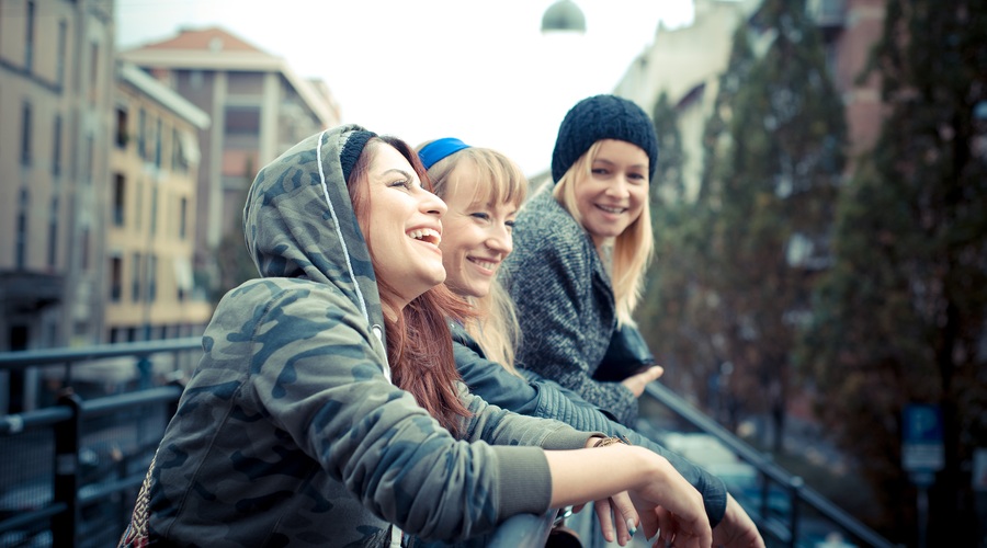 Kako pomembni so prijatelji? (foto: Shutterstock.com)