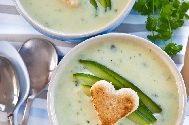 Recept: Juha s sedmimi zelišči