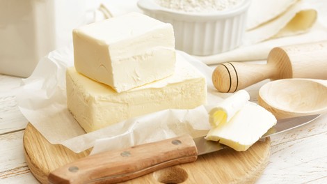 Boj še vedno traja: maslo ali margarina?