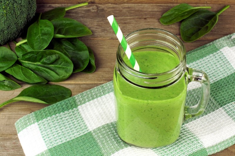 Zeleni ali sadni smuti - kaj je bolj zdravo? (foto: Shutterstock.com)