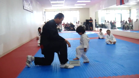 Malček na taekwondoju nas nauči, kaj pomeni biti vztrajen