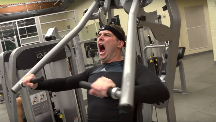 VIDEO: So vam kaj znani ti fitnes stereotipi? (foto: YouTube |  Dude Perfect PrtScr)