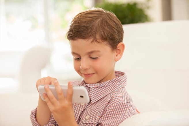 Kdaj je otrok dovolj zrel za mobilni telefon?