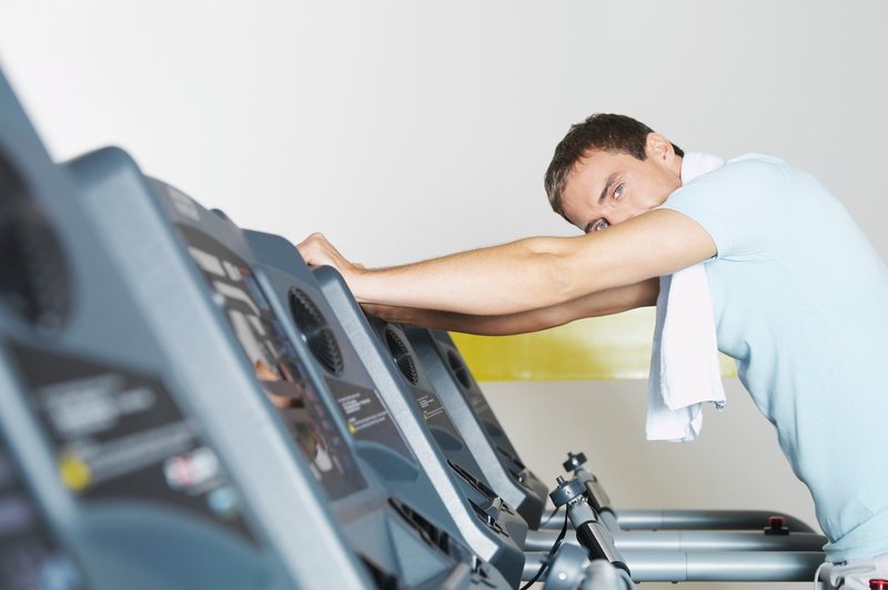 Bi morali v hladnih mesecih aerobno vadbo res preseliti v telovadnico? (foto: Profimedia)