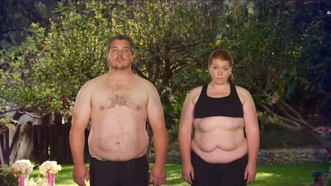 FOTO: Ameriški par do poroke skupno izgubil kar 85 kilogramov