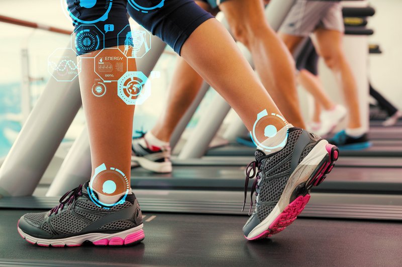 Je tek na tekalni stezi res škodljiv za vaša kolena, tkiva in mišice? (foto: Profimedia)