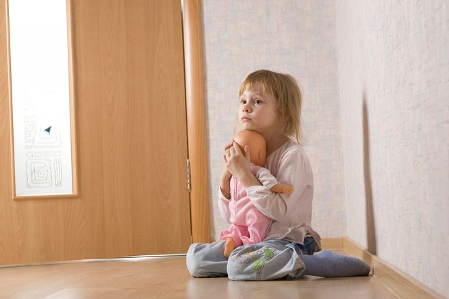 Zakaj je fizično nasilje tako uničujoče za samopodobo otroka?