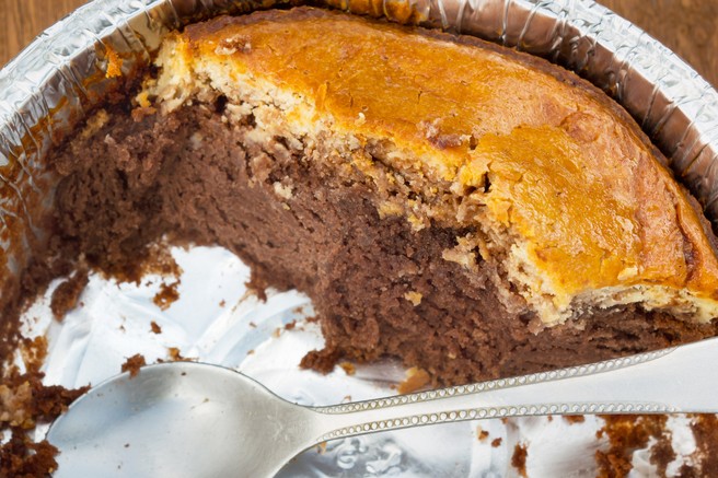 RECEPT: Čokoladni skutni kolač