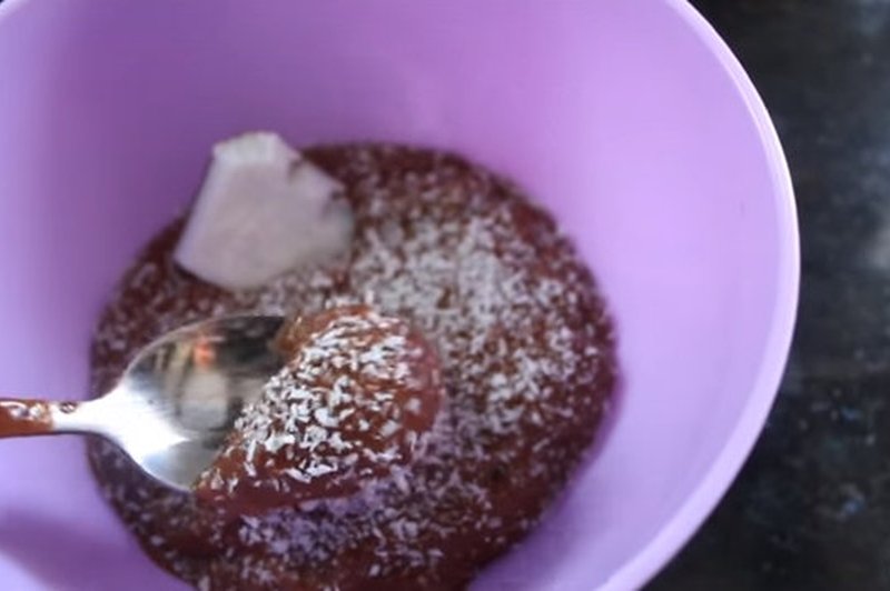 Slasten recept: Veganski čokoladni puding (foto: Maja Kvas Youtube kanal)