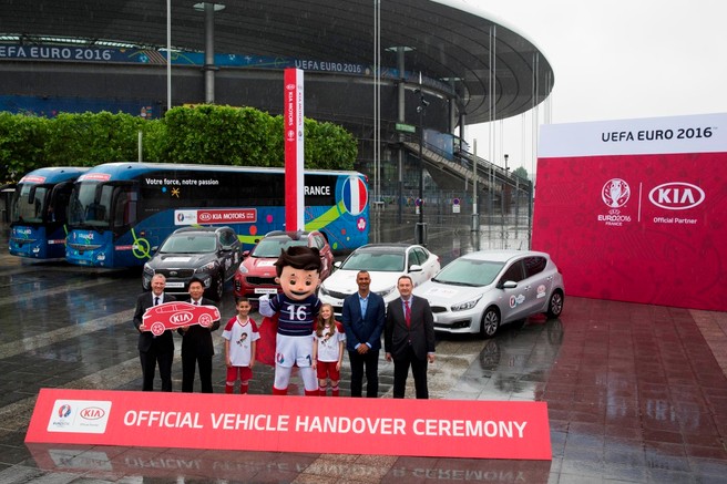 Kia s svojo floto nared za EURO 2016