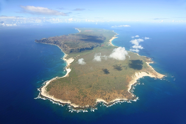 Ni'ihau, Havaji Že od leta 1915 turisti in drugi obiskovalci niso zaželeni na najmanjšem naseljenem otočku Havajev. Na otoku Ni'ihau …