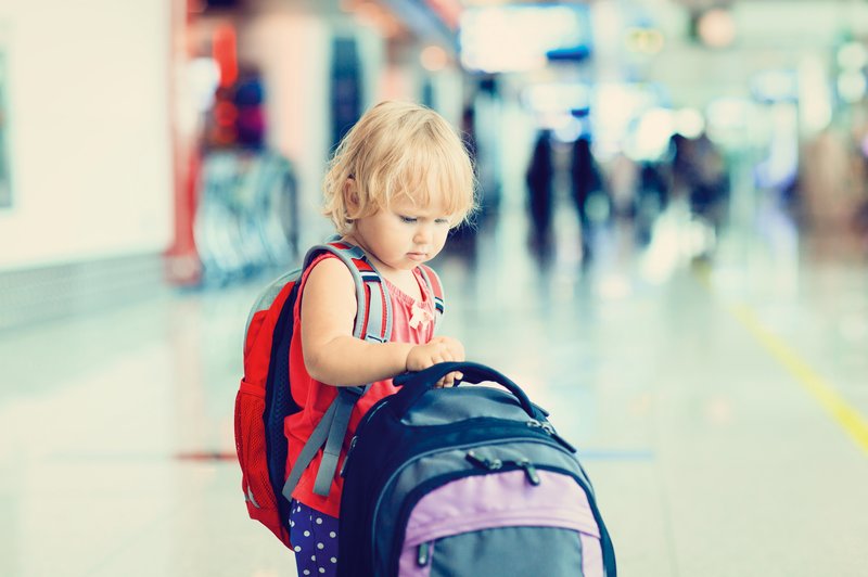 Brezskrbne počitnice z otroki: Na kaj vse morate misliti pred potjo? (foto: Shutterstock.com)