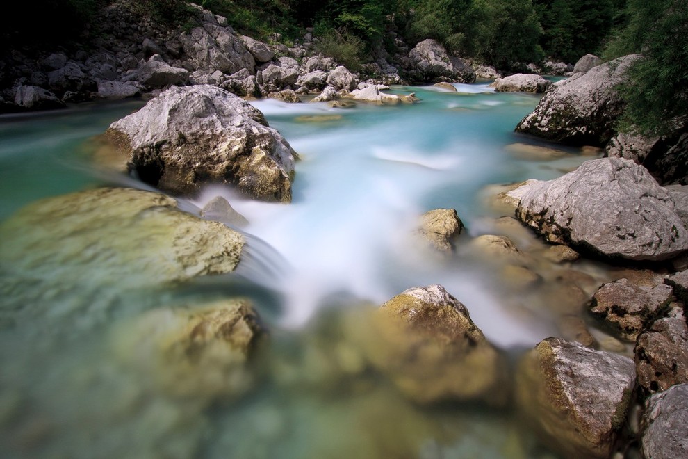 Kristalno čista Soča je za mnoge najlepša evropska reka.